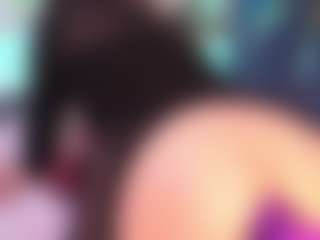 Live cam show with VeronicaRyan - Middle Aged on MyBangCams