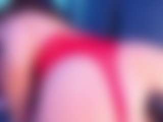 VeronicaRyan MILF webcam performer live streaming