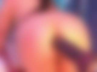 Live cam show with VeronicaRyan - Striptease on Camsoda