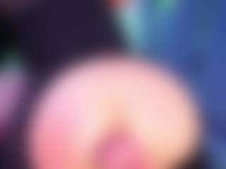 Live cam show with VeronicaRyan - Lush MILF on Fling VIP Chat