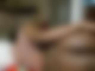Live cam show with african_queen - Camel Toe on Sweet Sext