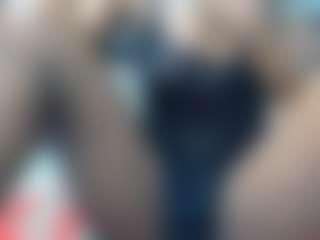 Live cam show with african_queen - Camel Toe on Dolls Live