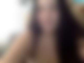 Live cam show with Lexi - Anal Curvy on Camming Site