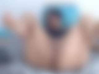 khalifa-mature MILF webcam performer live streaming
