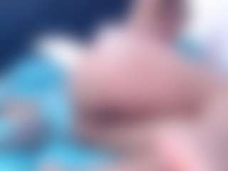 Live cam show with khalifa-mature - Bedroom Mature on sexylivex.com