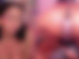 Live cam show with MilaHall - Public Black on dropp.cam