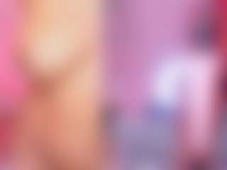 Live cam show with MilaHall - Athletic Ebony on googirlz