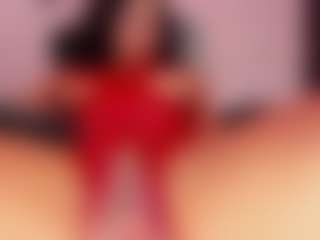 Live cam show with MilaHall - Twerk on xDating