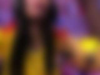 Live cam show with SweetieCloe - Full Nudity on Hubzter Live
