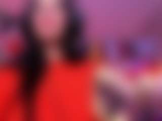 Live cam show with SweetieCloe - Ass Bouncing on chickslive.net