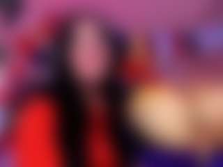 Live cam show with SweetieCloe - Fingers on xfollow cams