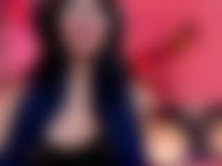 Live cam show with SweetieCloe - Control on Dare Cams