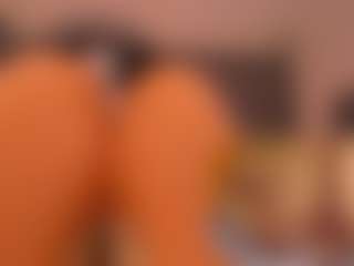 Live cam show with SweetieCloe - Arab on Camsoda