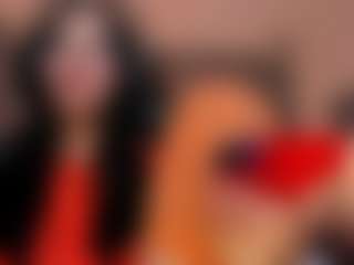 Live cam show with SweetieCloe - Shaved Pussy on Camsoda