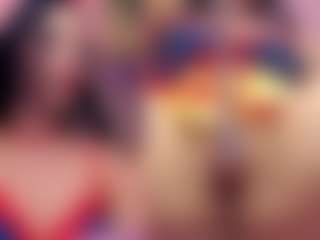 Live cam show with SweetieCloe - Arab on Camsoda