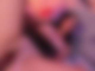 Live cam show with SweetieCloe - Camel Toe on Camiplay Live
