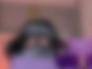 Live cam show with SweetieCloe - Arab on Camsoda