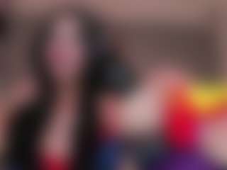 Live cam show with SweetieCloe - Petite on Mixed Magazine Live