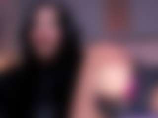 Live cam show with SweetieCloe - Striptease on infinitiblacc.com