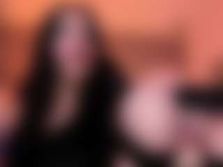 Spettacolo in cam dal vivo con SweetieCloe - Petite su Camsoda