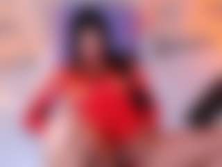 Live cam show with SweetieCloe - African Arab on Camsoda