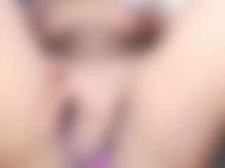 Live cam show with Cata-Santanaa - Nipple Piercings on Dolls Live