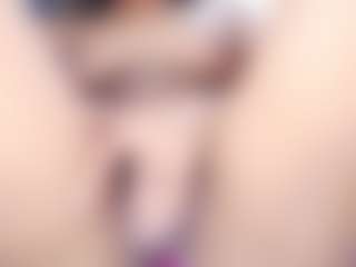 Live cam show with Cata-Santanaa - Shaved Pussy on Sex Cam Show
