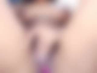 Live cam show with Cata-Santanaa - Bedroom on https://playwithruby.com