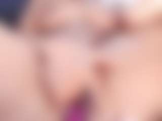 Cata-Santanaa's Live Sex Cam Show