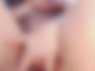 Cata-Santanaa's Live Sex Cam Show