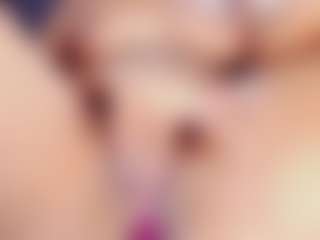 Cata-Santanaa's Live Sex Cam Show