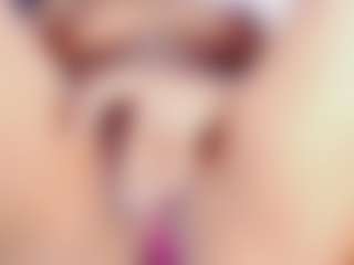 Cata-Santanaa's Live Sex Cam Show