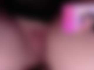 Live cam show with EvaSingh - Doggy Style on studioflirtlive.com