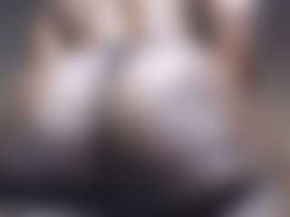 GlazedBunzz's Live Sex Cam Show