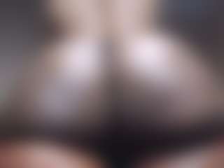 GlazedBunzz's Live Sex Cam Show