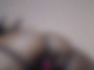Live cam show with GlazedBunzz - Ebony on Chatstar | united states