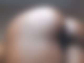 Live cam show with GlazedBunzz - Ebony on Hubzter Live | united states