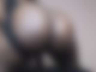 GlazedBunzz's Live Sex Cam Show
