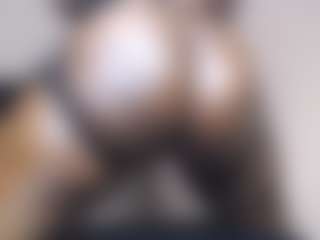 GlazedBunzz's Live Sex Cam Show
