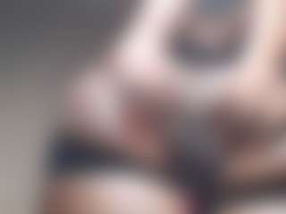 GlazedBunzz's Live Sex Cam Show