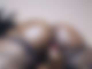 GlazedBunzz's Live Sex Cam Show