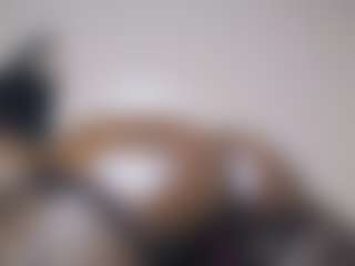 GlazedBunzz's Live Sex Cam Show