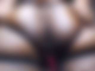 GlazedBunzz's Live Sex Cam Show
