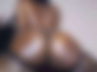 GlazedBunzz's Live Sex Cam Show