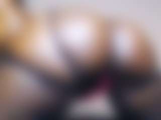GlazedBunzz's Live Sex Cam Show