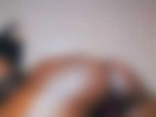 GlazedBunzz's Live Sex Cam Show
