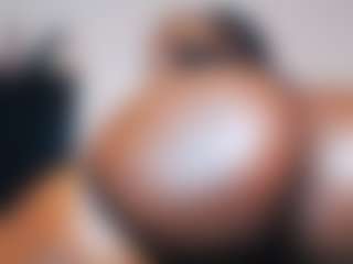 GlazedBunzz's Live Sex Cam Show