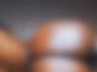 GlazedBunzz's Live Sex Cam Show