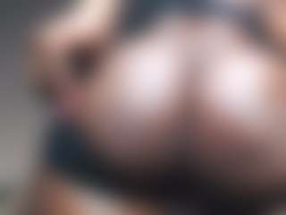 GlazedBunzz's Live Sex Cam Show