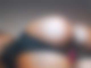 GlazedBunzz's Live Sex Cam Show